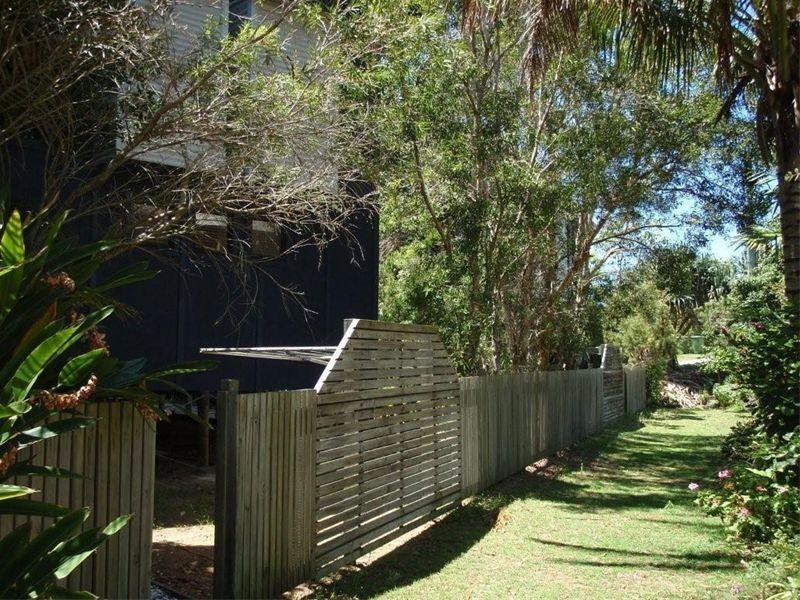 108 Mooloomba Road, Point Lookout QLD 4183