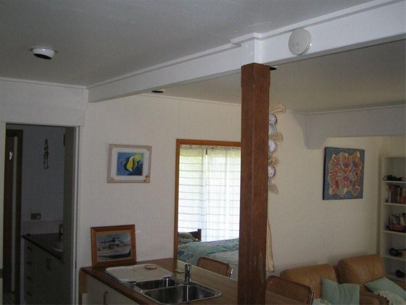 3 Cumming Parade, Point Lookout QLD 4183