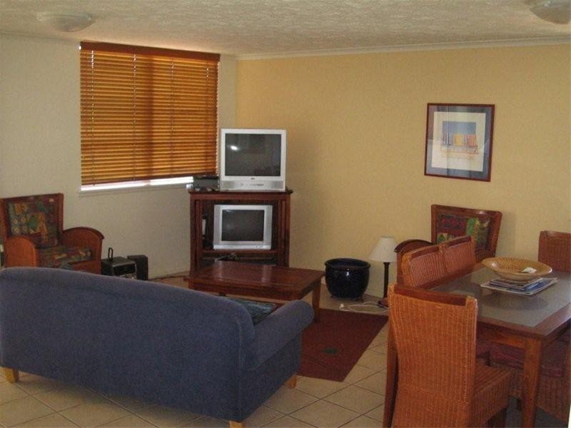 11 Samarinda Drive, Point Lookout QLD 4183