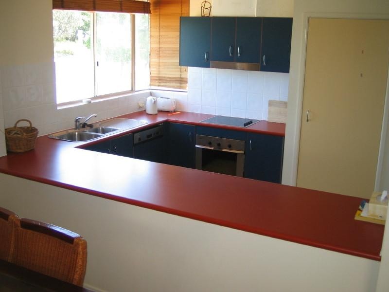 11 Samarinda Drive, Point Lookout QLD 4183