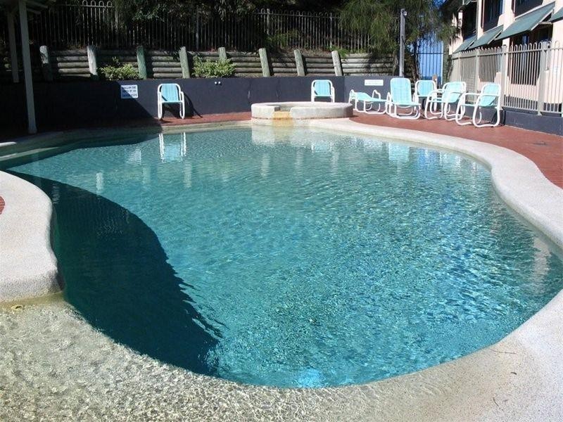 11 Samarinda Drive, Point Lookout QLD 4183