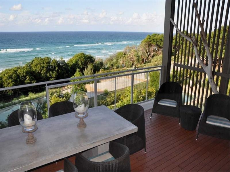 158 Dickson Way, Point Lookout QLD 4183