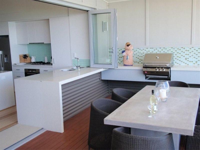 158 Dickson Way, Point Lookout QLD 4183