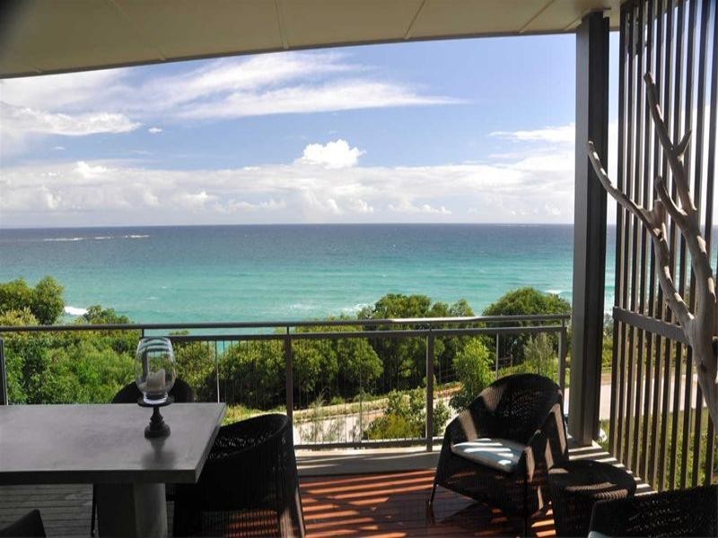 158 Dickson Way, Point Lookout QLD 4183