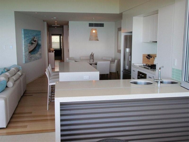 158 Dickson Way, Point Lookout QLD 4183