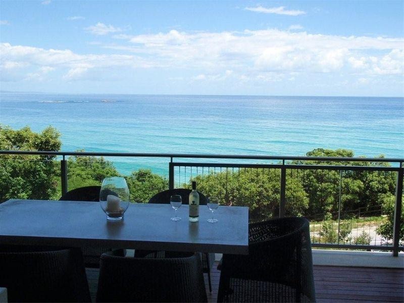 158 Dickson Way, Point Lookout QLD 4183