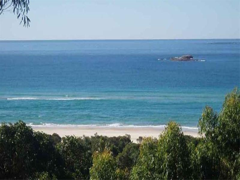 27 Tramican Street, Point Lookout QLD 4183