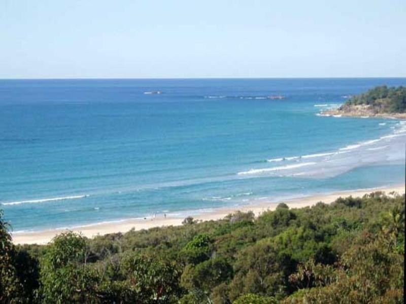 27 Tramican Street, Point Lookout QLD 4183