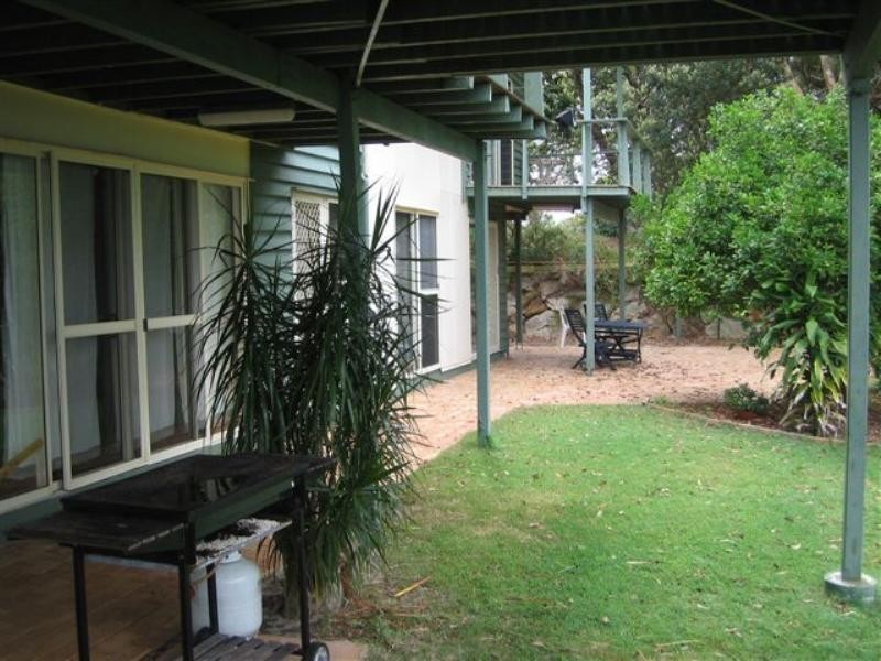 27 Tramican Street, Point Lookout QLD 4183