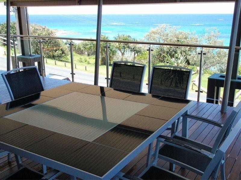 23 Mooloomba Road, Point Lookout QLD 4183