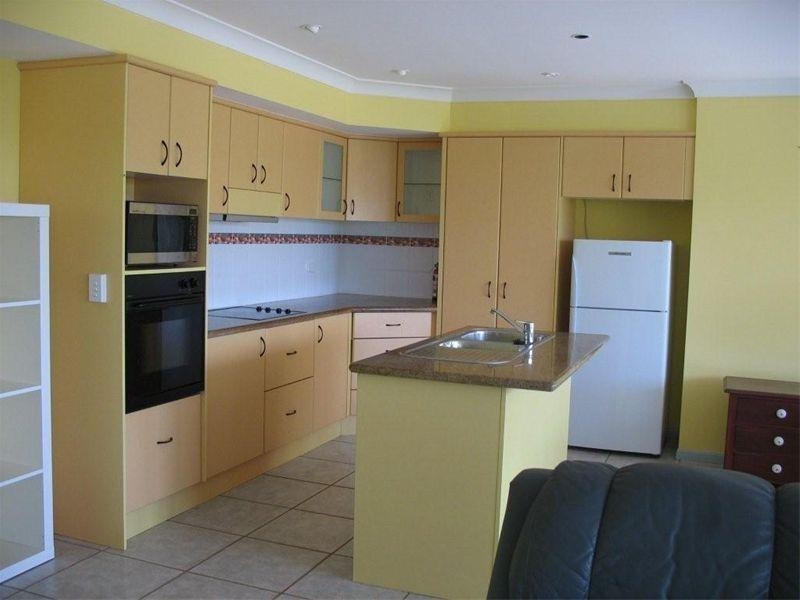 99 Tramican Street, Point Lookout QLD 4183