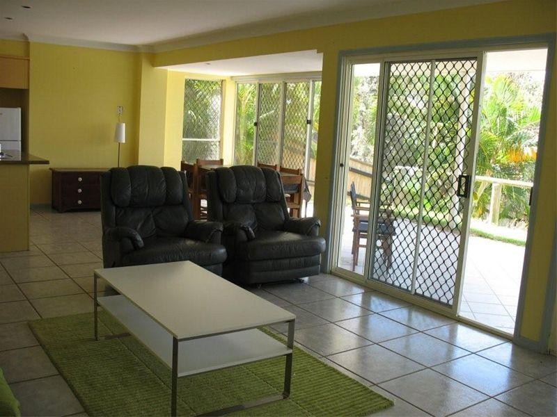 99 Tramican Street, Point Lookout QLD 4183