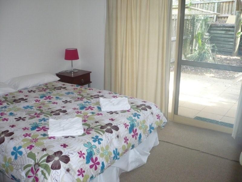 21 Cumming Parade, Point Lookout QLD 4183