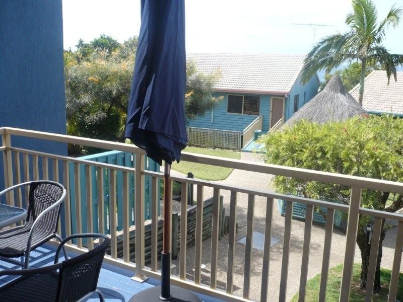 21 Cumming Parade, Point Lookout QLD 4183