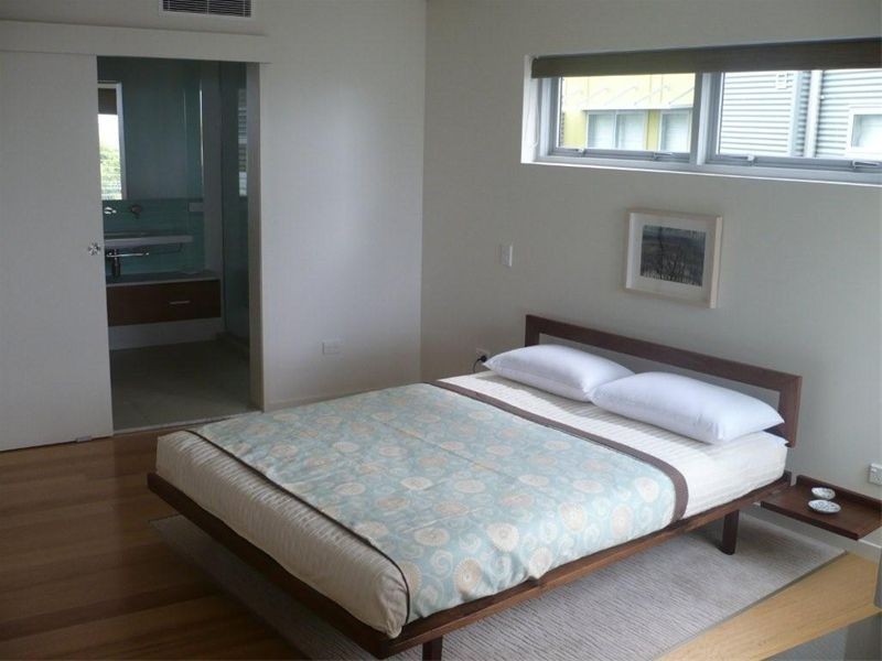 158 Dickson Way, Point Lookout QLD 4183