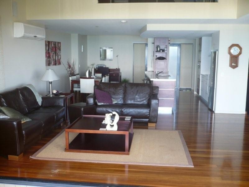 4/4 Cumming Parade, Point Lookout QLD 4183