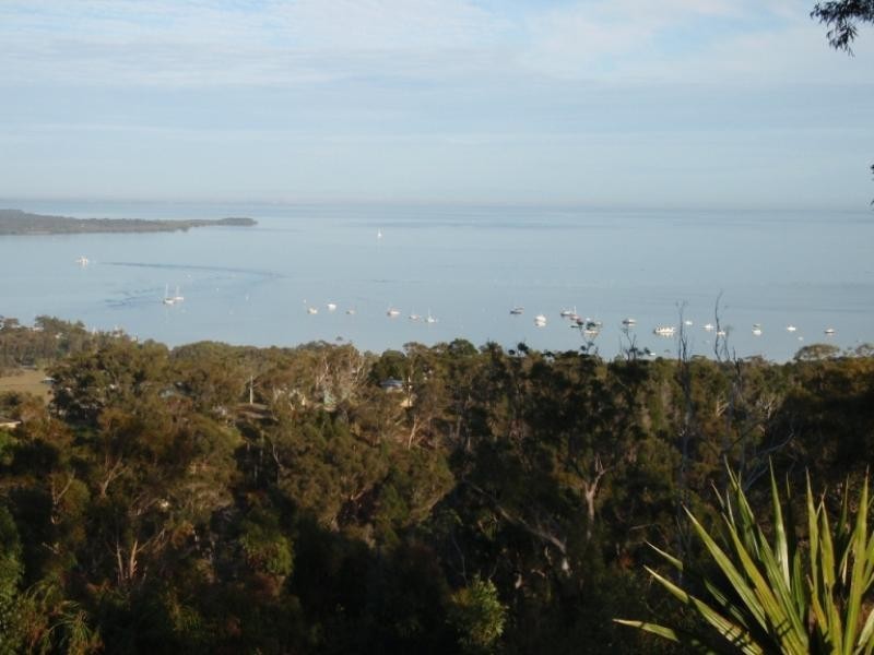 5 Illawong Crescent, Dunwich QLD 4183