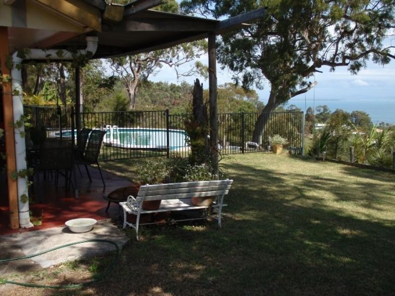 5 Illawong Crescent, Dunwich QLD 4183