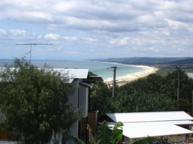 5/15 Mooloomba Road, Point Lookout QLD 4183