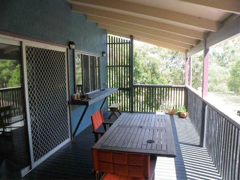 9 Tramican Street, Point Lookout QLD 4183