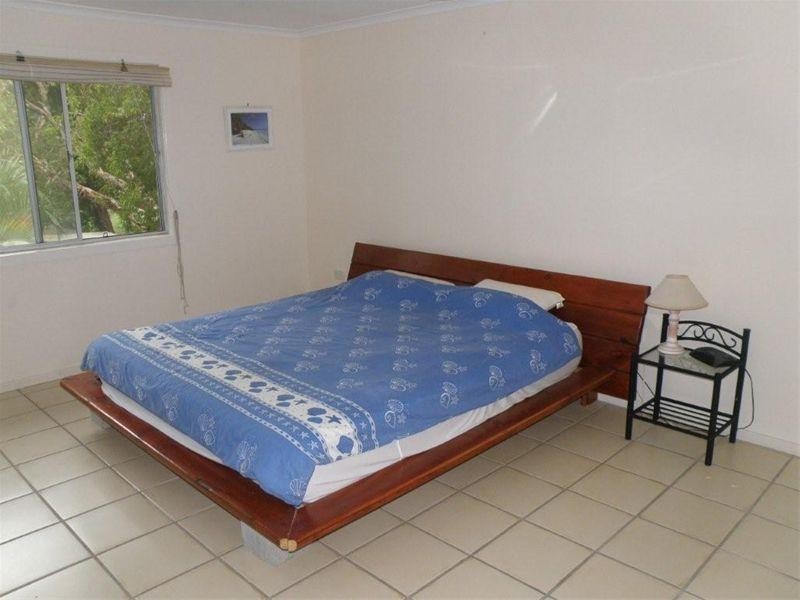 2 Millers Lane, Amity Point QLD 4183