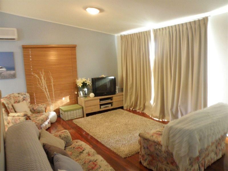 2 Stradbroke Place, Dunwich QLD 4183