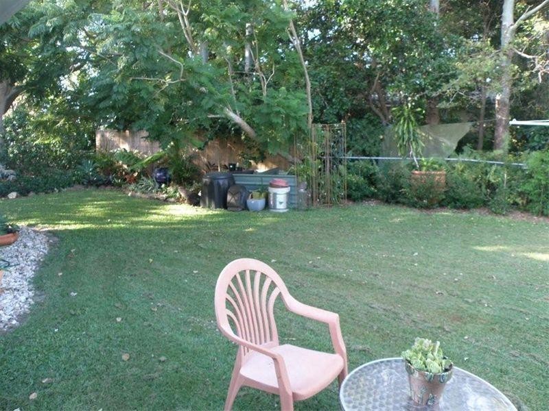 2 Stradbroke Place, Dunwich QLD 4183