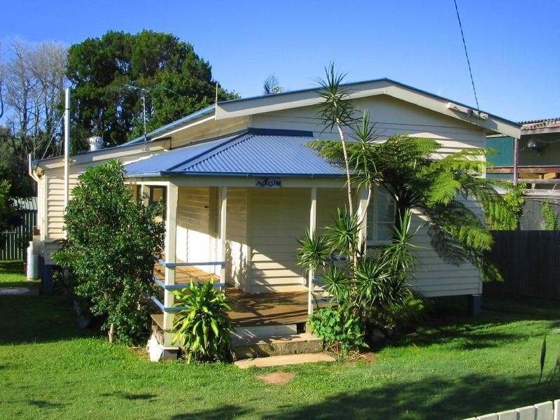 19 Parsons Street, Dunwich QLD 4183
