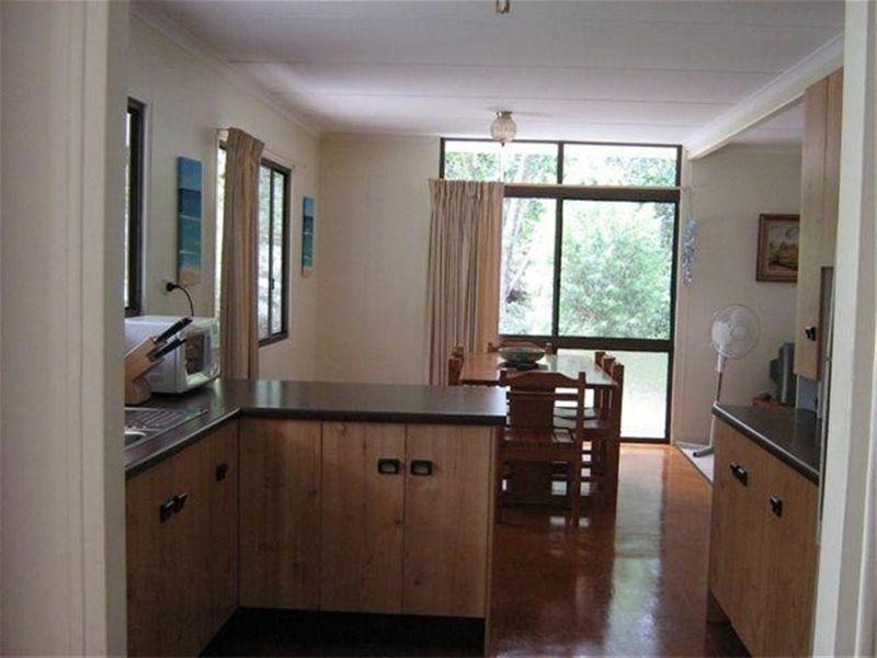 20 Billa Street, Point Lookout QLD 4183
