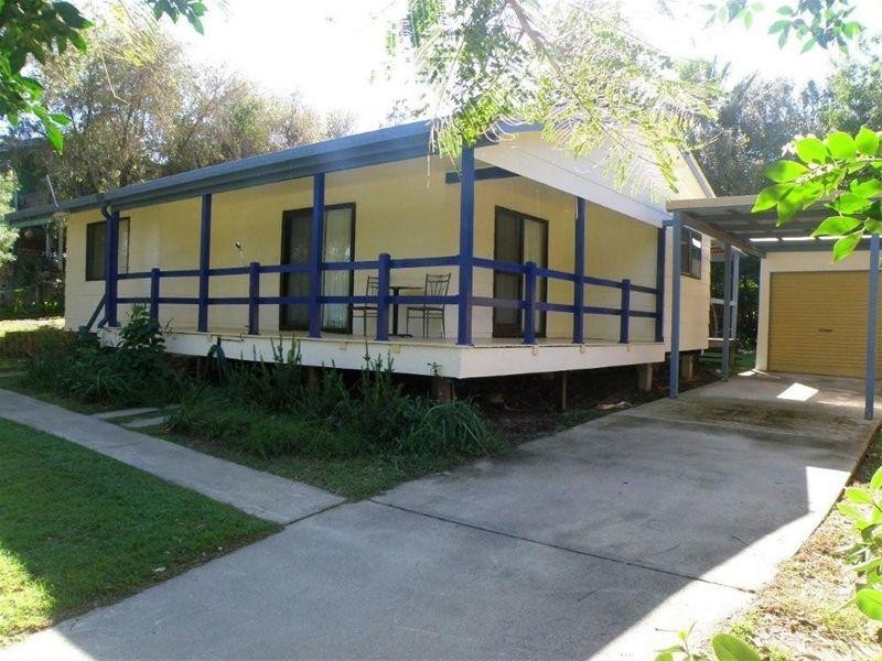 13 Boreen Street, Point Lookout QLD 4183