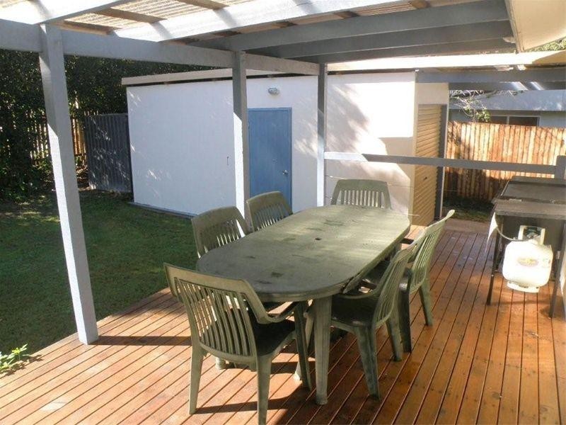 13 Boreen Street, Point Lookout QLD 4183