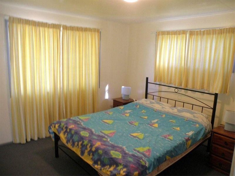 13 Boreen Street, Point Lookout QLD 4183