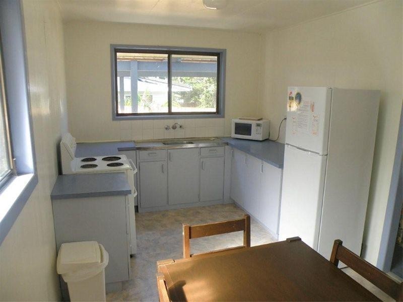 13 Boreen Street, Point Lookout QLD 4183