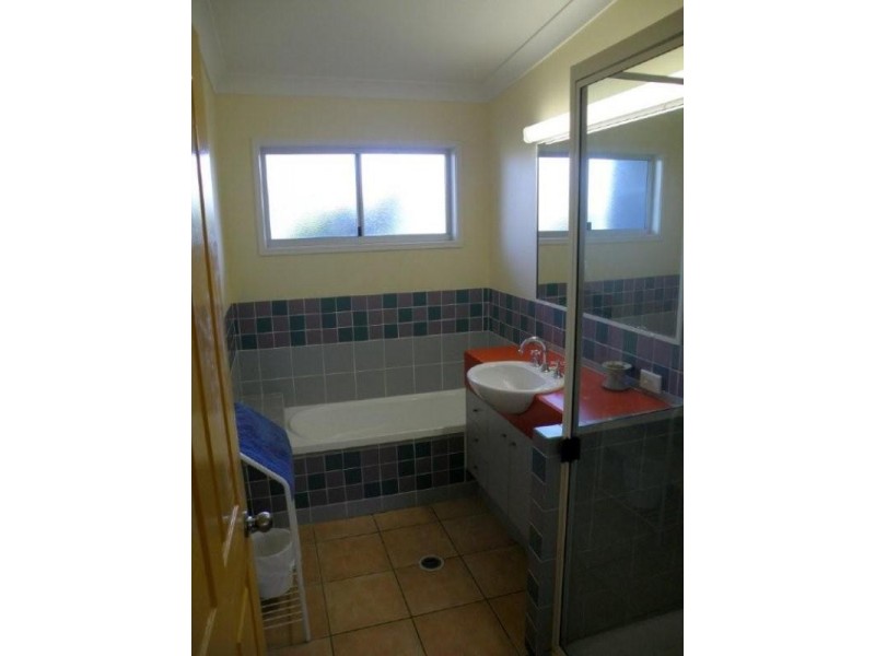 92 Mooloomba Road, Point Lookout QLD 4183