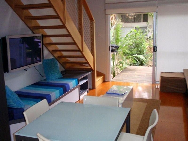 49 Dickson Way, Point Lookout QLD 4183