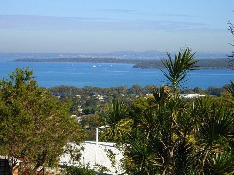 109 Rainbow Crescent, Dunwich QLD 4183