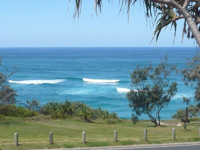 23 Mooloomba Road, Point Lookout QLD 4183