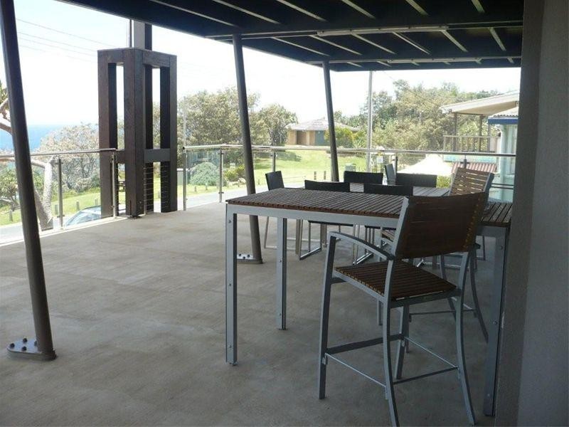 23 Mooloomba Road, Point Lookout QLD 4183