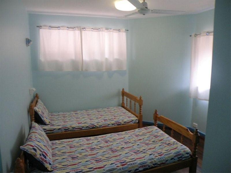 7 Booran Street, Point Lookout QLD 4183