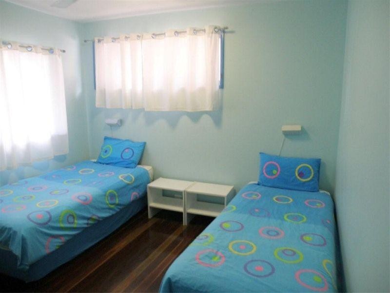 7 Booran Street, Point Lookout QLD 4183