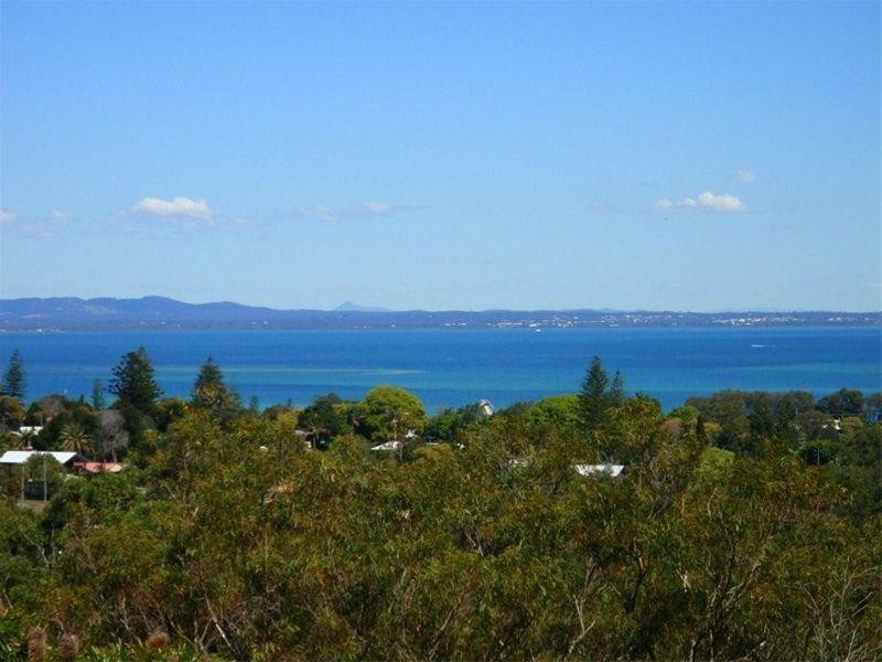 133 Rainbow Crescent, Dunwich QLD 4183