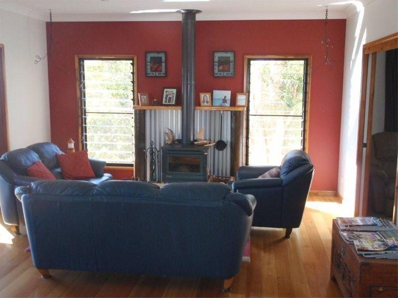 133 Rainbow Crescent, Dunwich QLD 4183