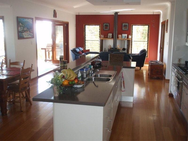 133 Rainbow Crescent, Dunwich QLD 4183