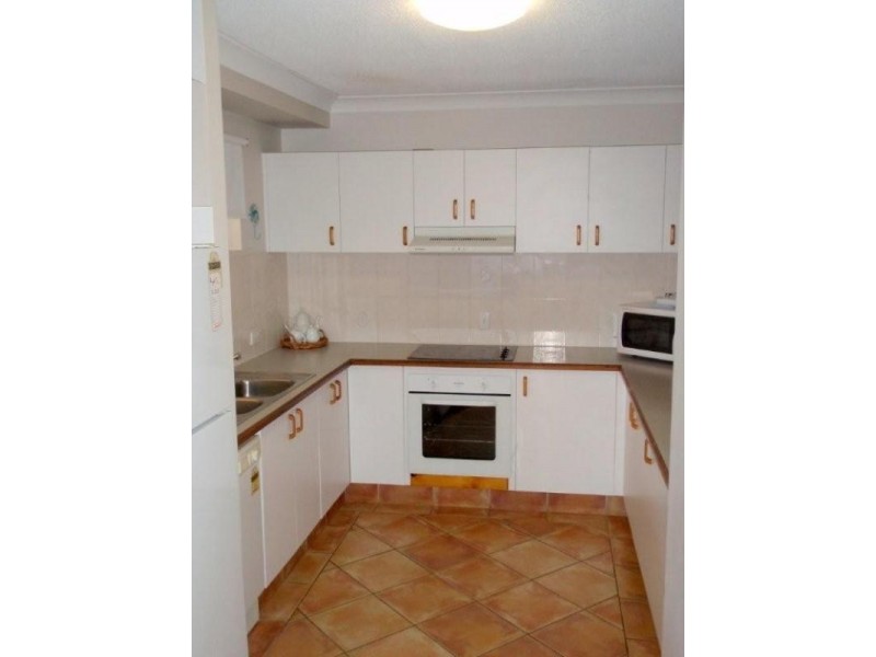 1 Samarinda Drive, Point Lookout QLD 4183