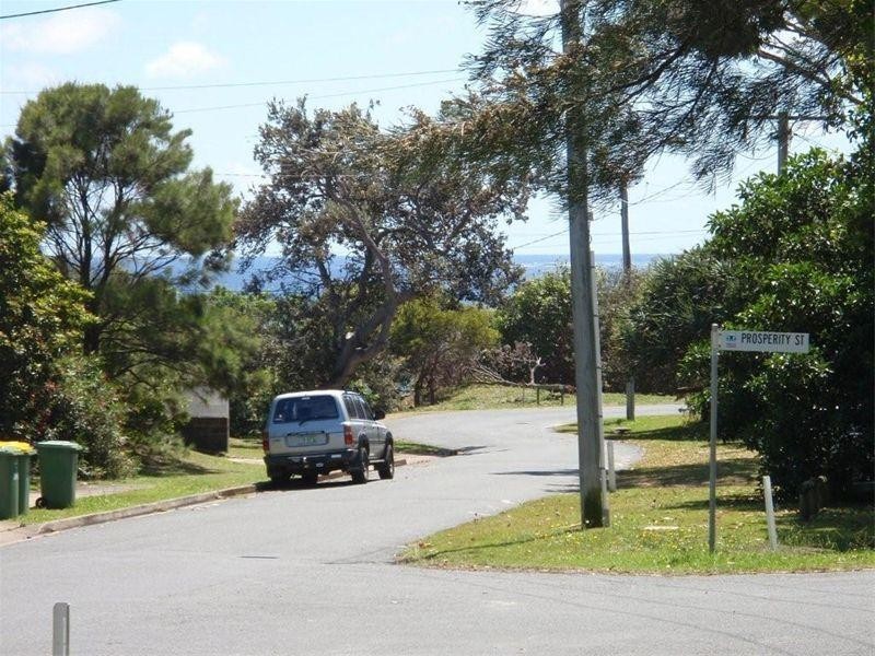 4 Cutter Street, Point Lookout QLD 4183