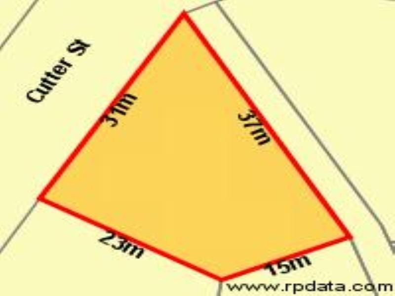 4 Cutter Street, Point Lookout QLD 4183