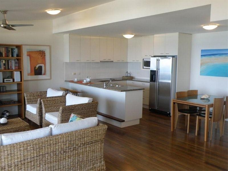 12 Pratt Court, Point Lookout QLD 4183