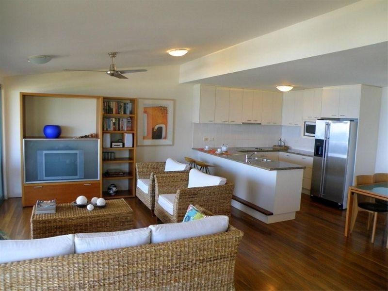 12 Pratt Court, Point Lookout QLD 4183