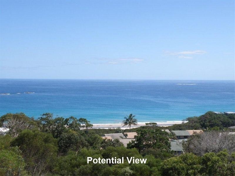 12 Cumming Parade, Point Lookout QLD 4183