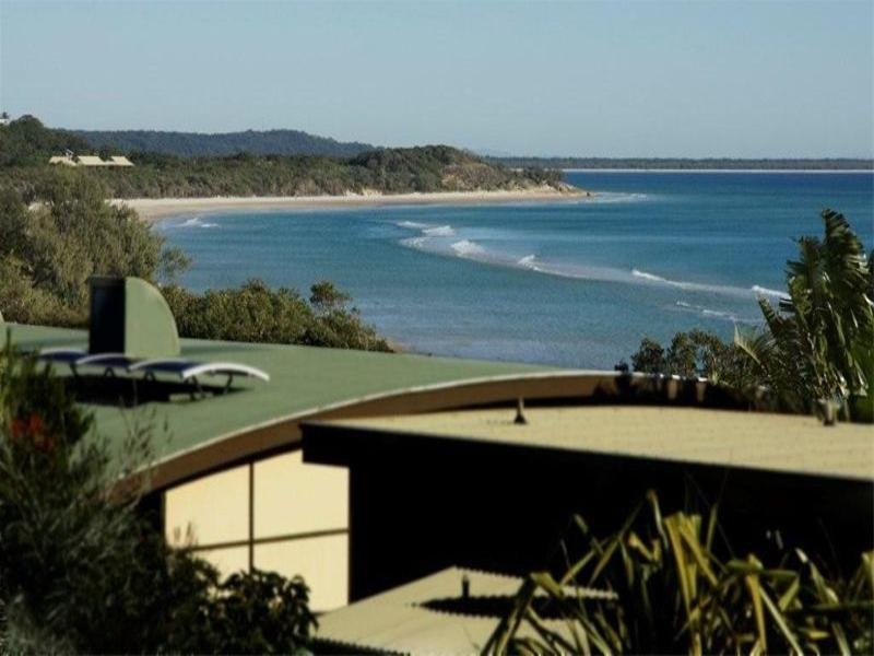 118 Mooloomba Road, Point Lookout QLD 4183